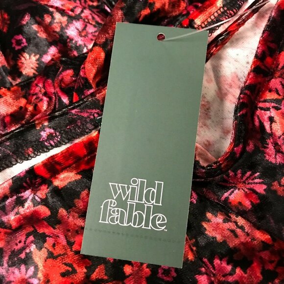 Wild Fable Women Square Neck Spaghetti Strap Floral Red Velvet Mini Dress Size M - Picture 7 of 9